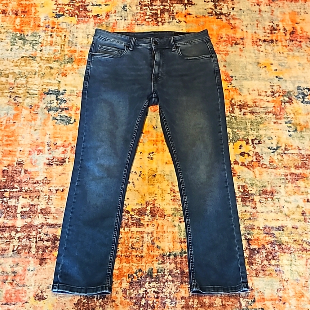 The Perfect Jean NYC. Like new. So comfortable it’s like wearing sweatpants